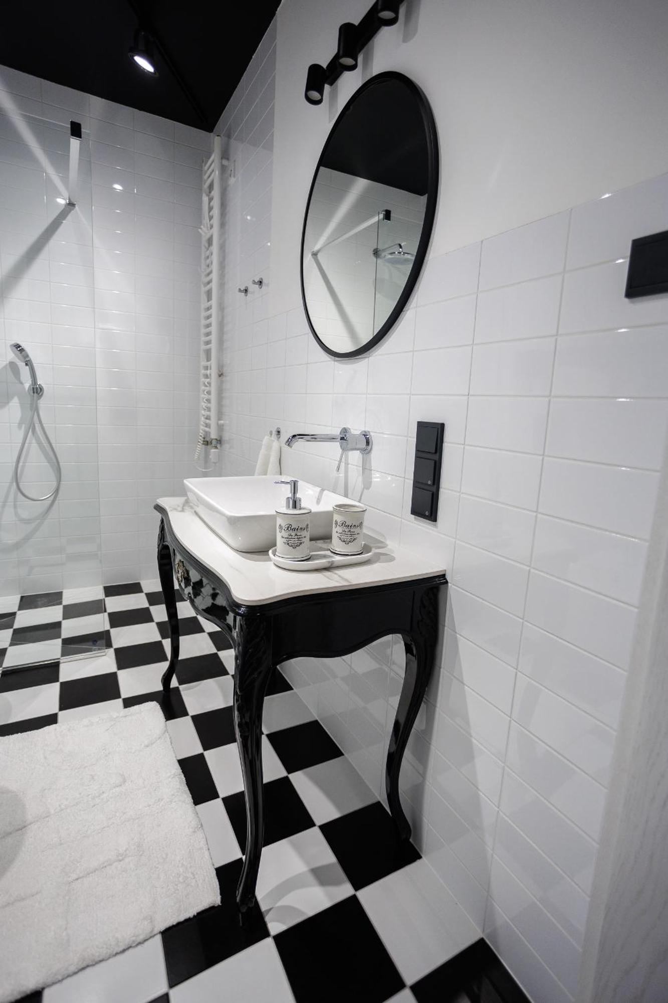 Art Apartamenty II Basen & Spa W Centrum Z Balkonem, Faktura Vat 루블린 외부 사진